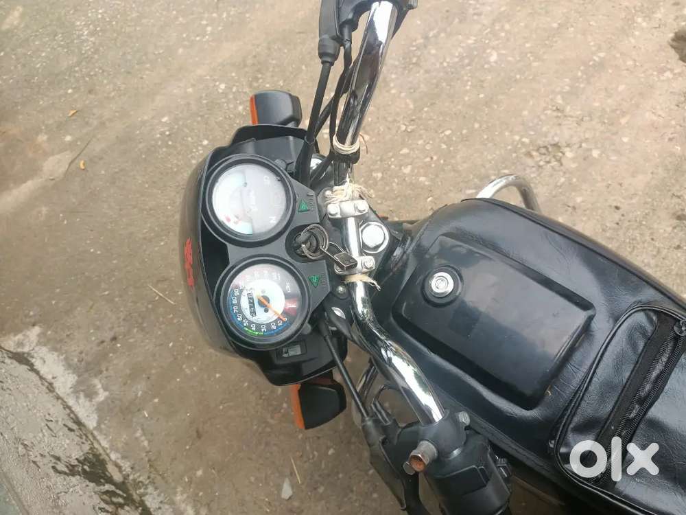 Muje dusri bike leni hai