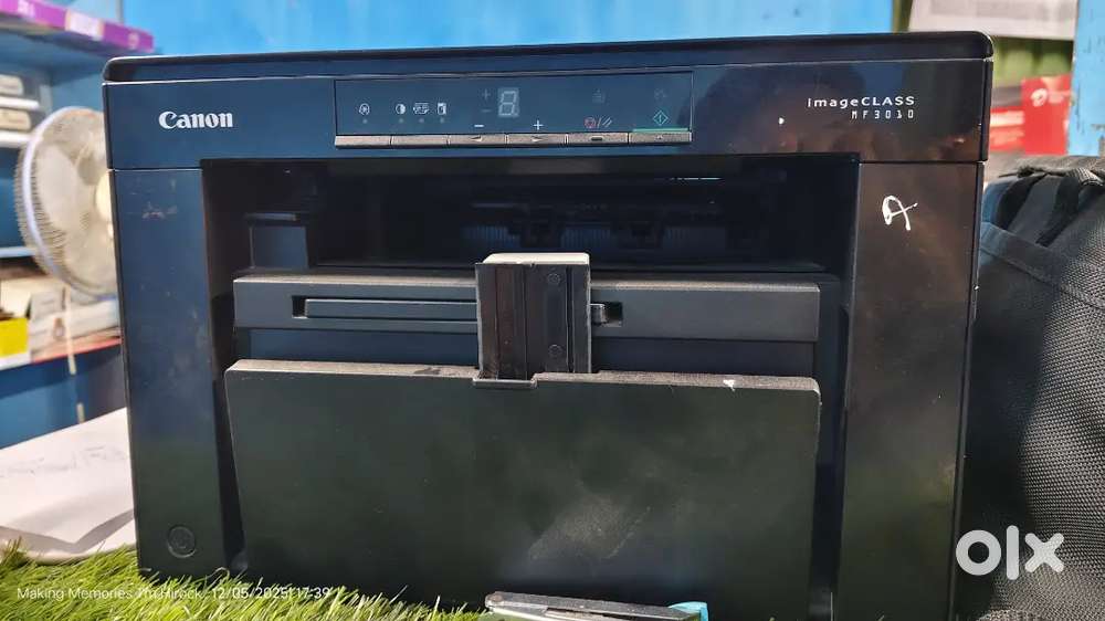 Canon mf3010 new two toner just few copying