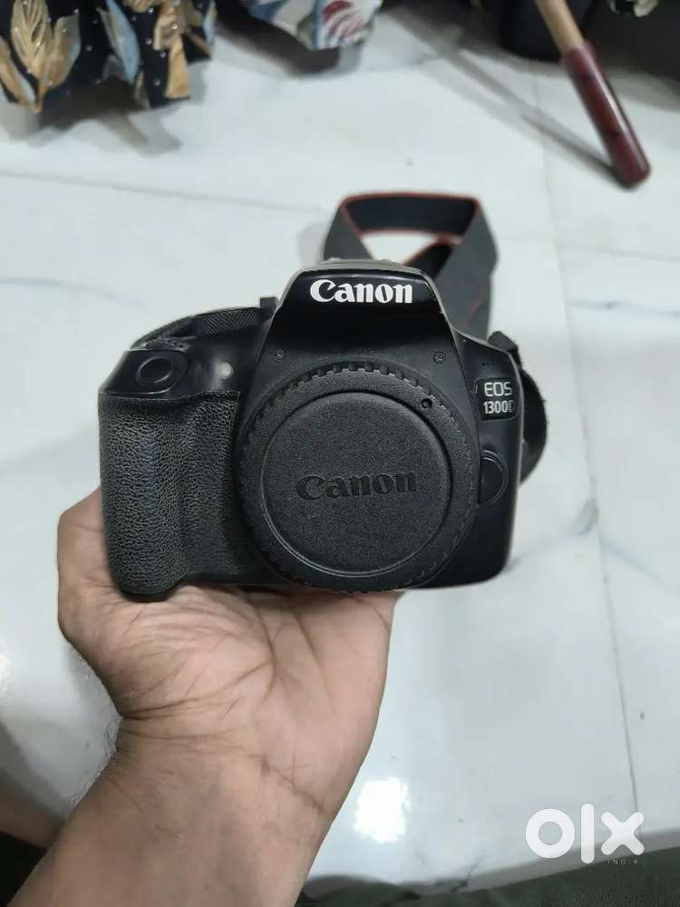 DSRL Canon EOS 1300D