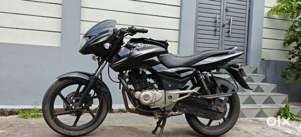 Pulsar 150