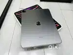 IPAD PRO M2 12.9 256GB WIFI 45 DAYS OLD WITH BOX CHARGER EVERYTHING