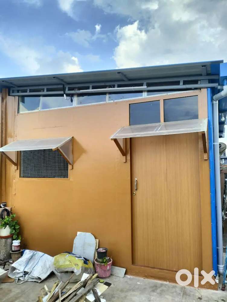 House for Rent for Bachelors