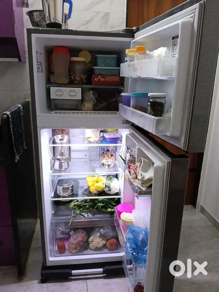 LG REFRIGERATOR