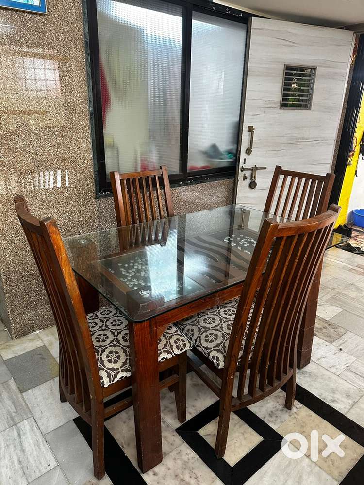 4 Seater Dining Table with Chairs
