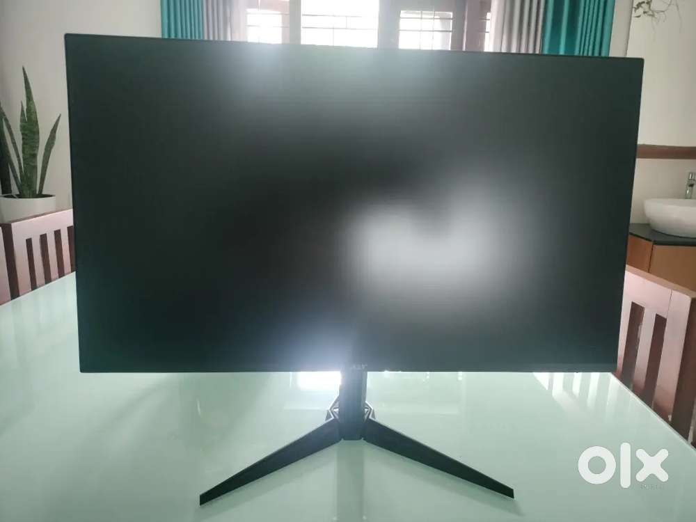 Acer moniter 28* inch