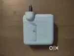 Apple 70w usb-c power adaptor