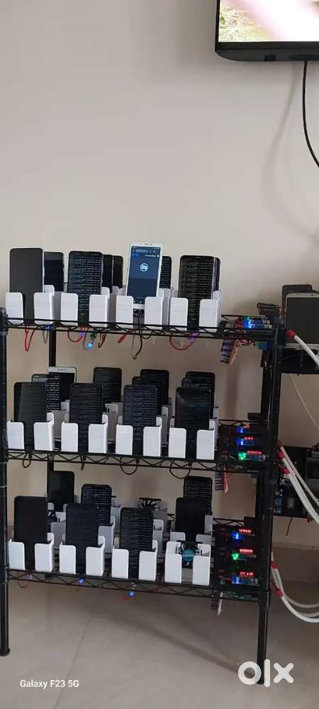 29 Cell phones for 40K