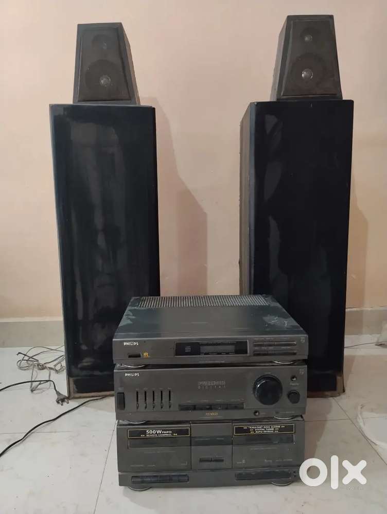 Philips Vintage home Theatre with old Tape player