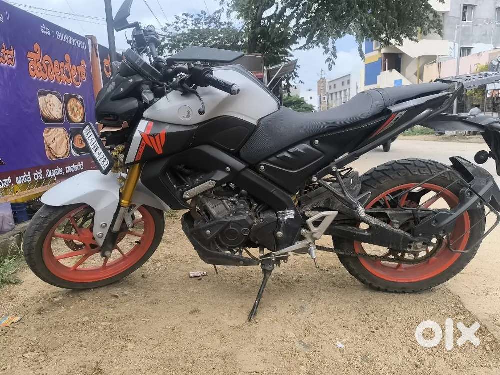 Mt 15 2years old with twinkleing eye light and gps traker