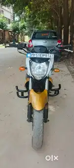 Yamaha..fzs.2018.2.ower