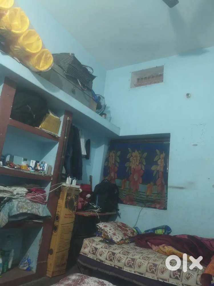 1 room 1 hall 1 kitchen 1 bathroom