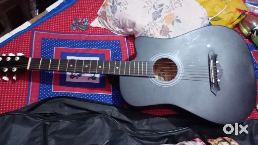 Guitar under 1500