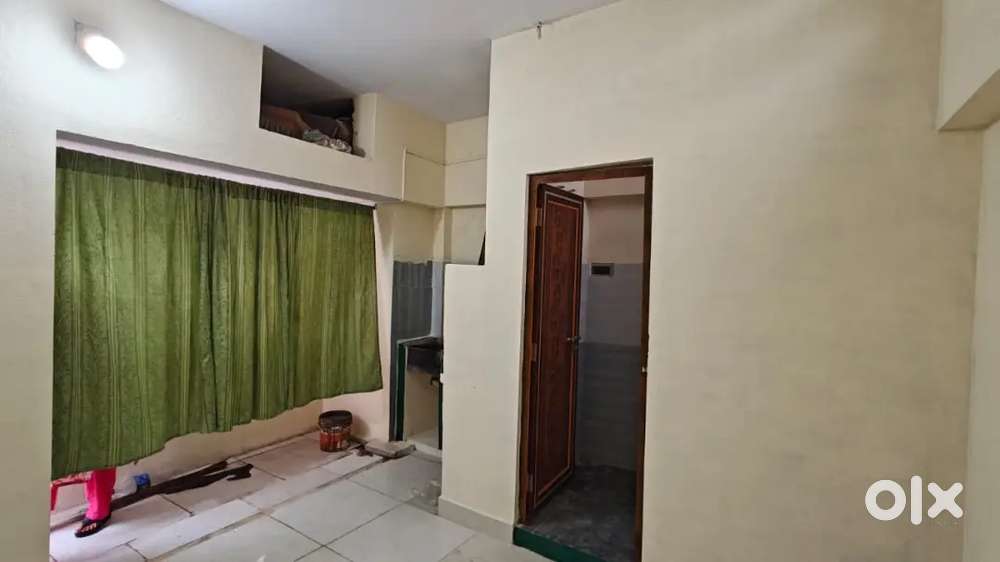 1 RK FOR RENT FOR BACHELORS chinna bazar