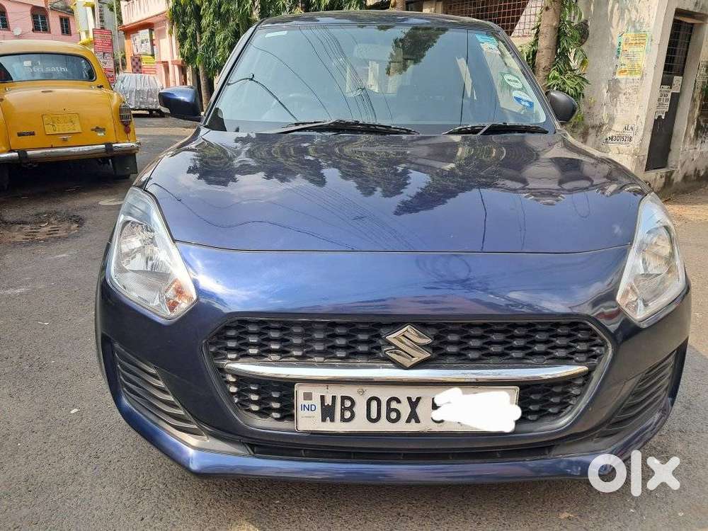 Maruti Suzuki Swift VXi + Manual, 2022, Petrol