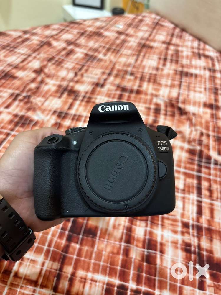 Canon EOS 1500D 24.1 Digital SLR Camera (Black) with EF-S 18-55mm lens