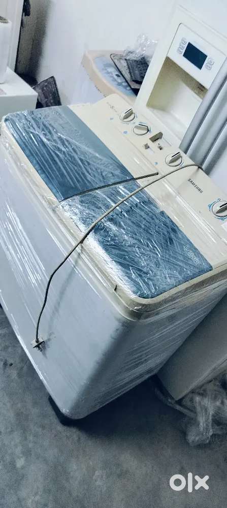 Samsung company semi automatic washing machine proper working conditio