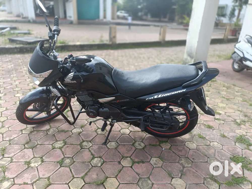 Unicorn 2012 good condition black colour