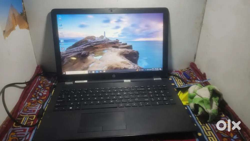 Hp laptop i3