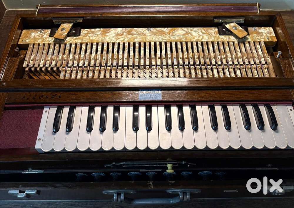 Dwarkin and Son Calcutta made Harmonium