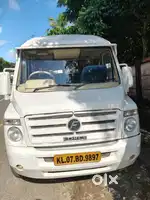 Tempo traveller