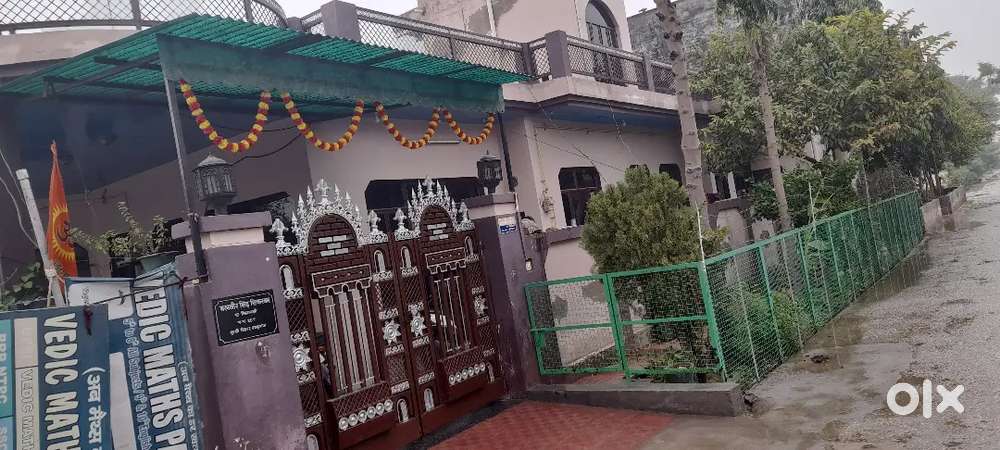 2 room set with kitchen and bathroom