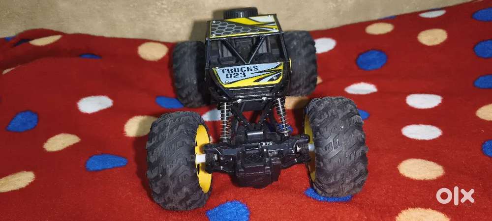 4×4 RC car toy