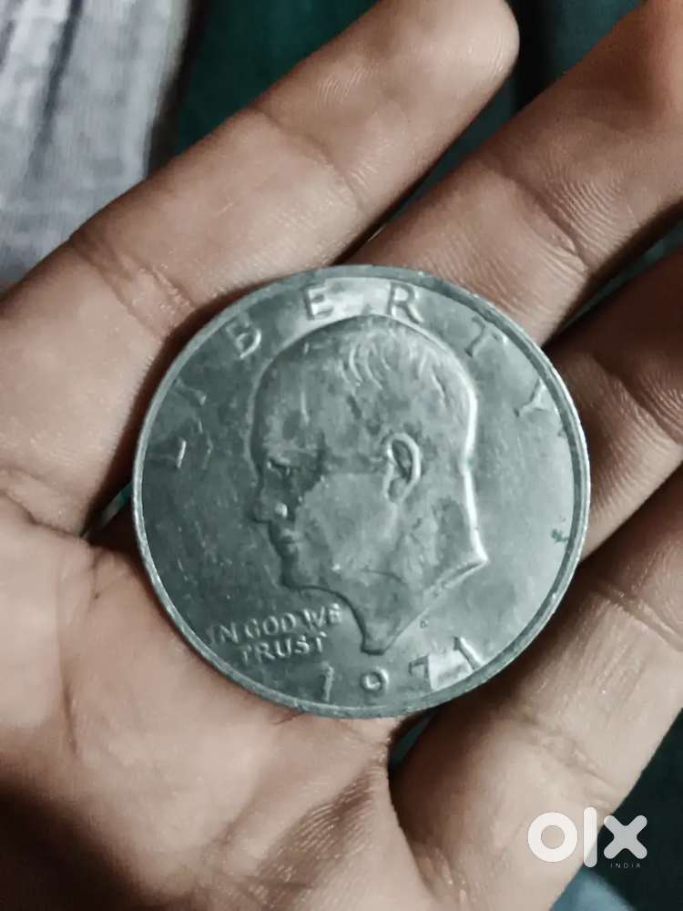 Old dollar of year 1971