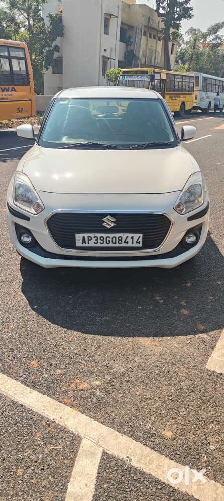 Maruti Suzuki Swift VXi + Manual, 2020, Petrol