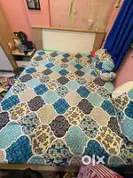 Queen size bed