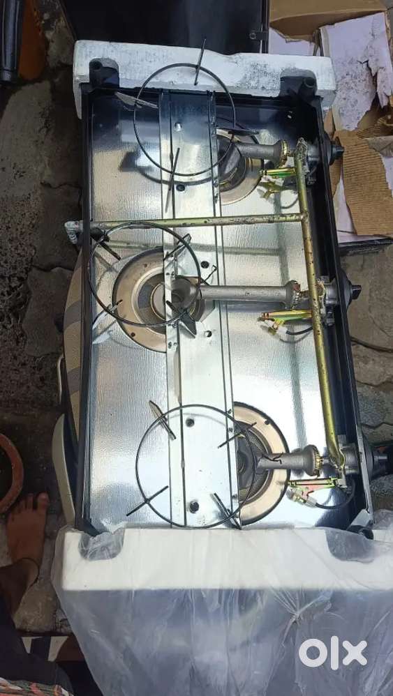 NEW/Unused Surya Aanch 3-Burner Toughened Glass Gas Stove