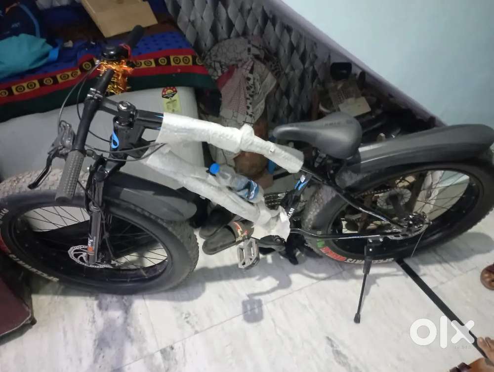 Fat bike ( Brand fire catcher) 21 symano gear Dual disk break and