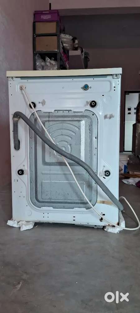 L G WASHING MACHINE
