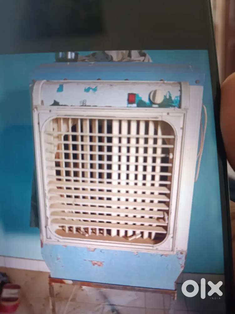 cooler with stand Urgent sale