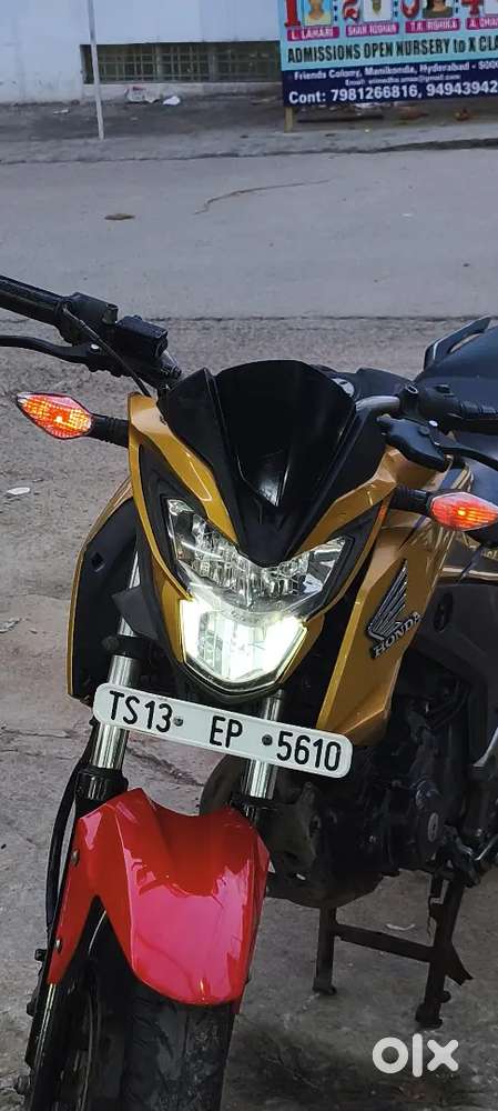 Honda hornet 160