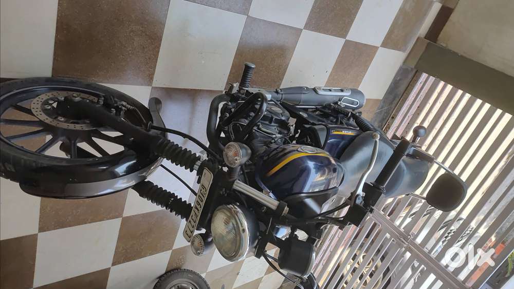 BAJAJ AVENGER 150 CC 2016 MODEL