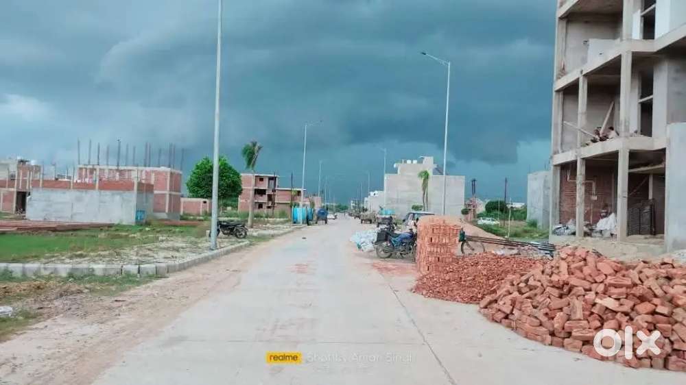 गोसाईगंज बाजार जेल रोड से नजदीक 1500sqft का प्लॉट बैंक लोन केसाथ