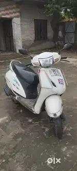 Honda Activa 25,000/- condition ok