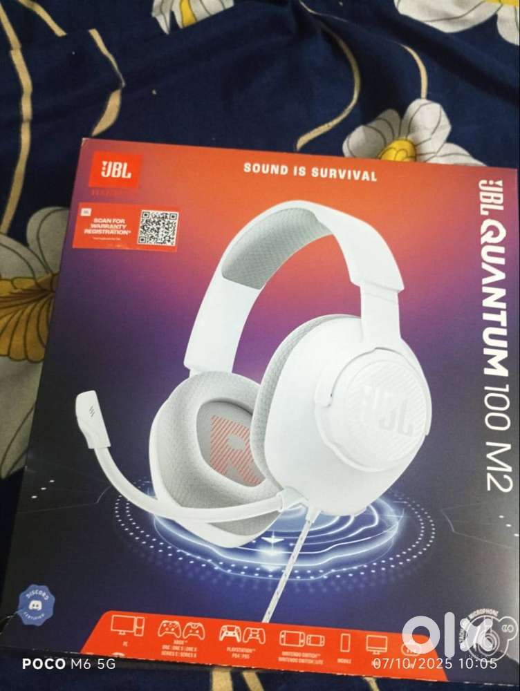 JBL Headphones - High Quality Sound, Great Condition, Affordable Price
