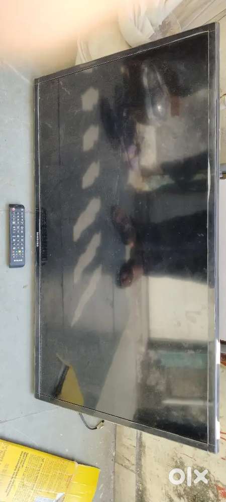 Samsung LED 42  working antique fan