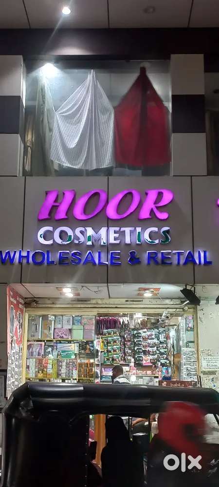 Hi we want sale's girl in cosmetics shop