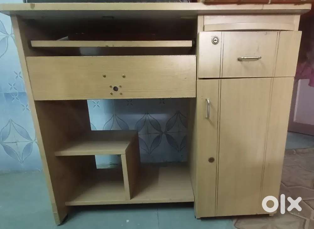 Computer Desk with Storage Cabinet