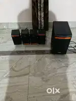 Philip Speaker set of 4