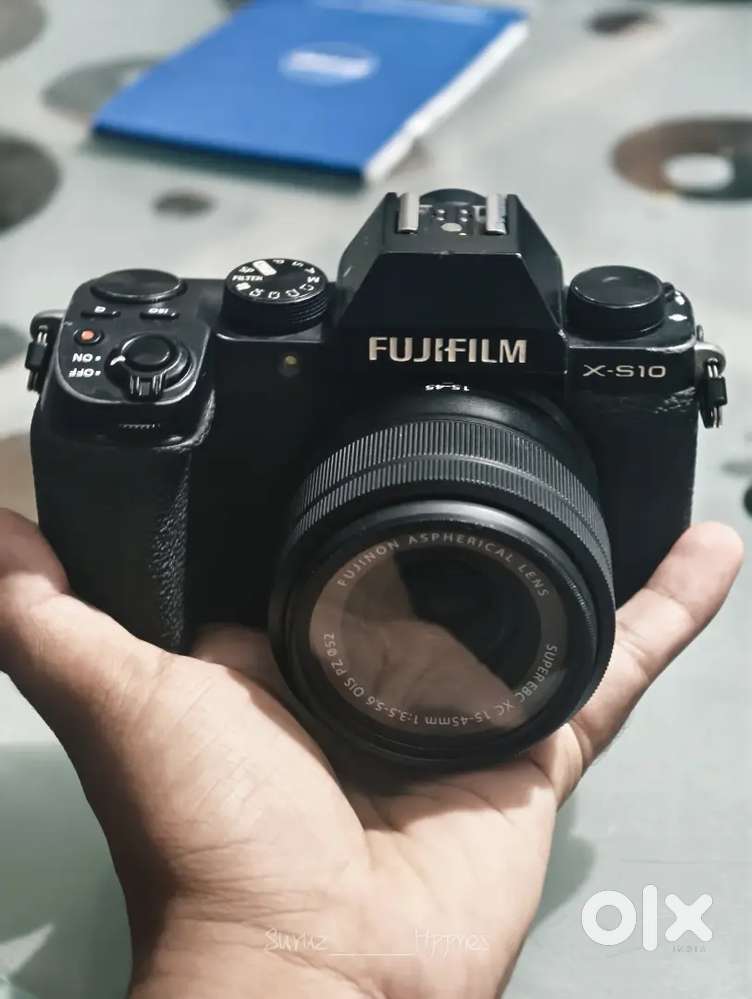 Fujifilm XS10 with Fuji 15-45mm