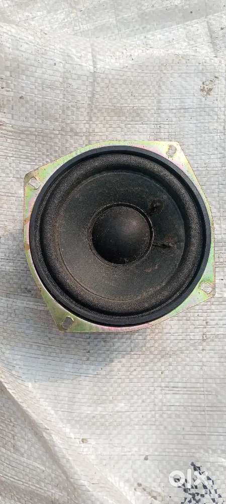 Speaker home theatre 4 pics one bass woofer speaker