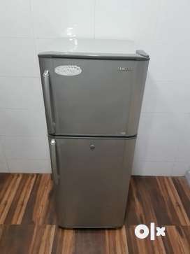 PT76* Sumsung 260 litres Double door fridge with free delivery
