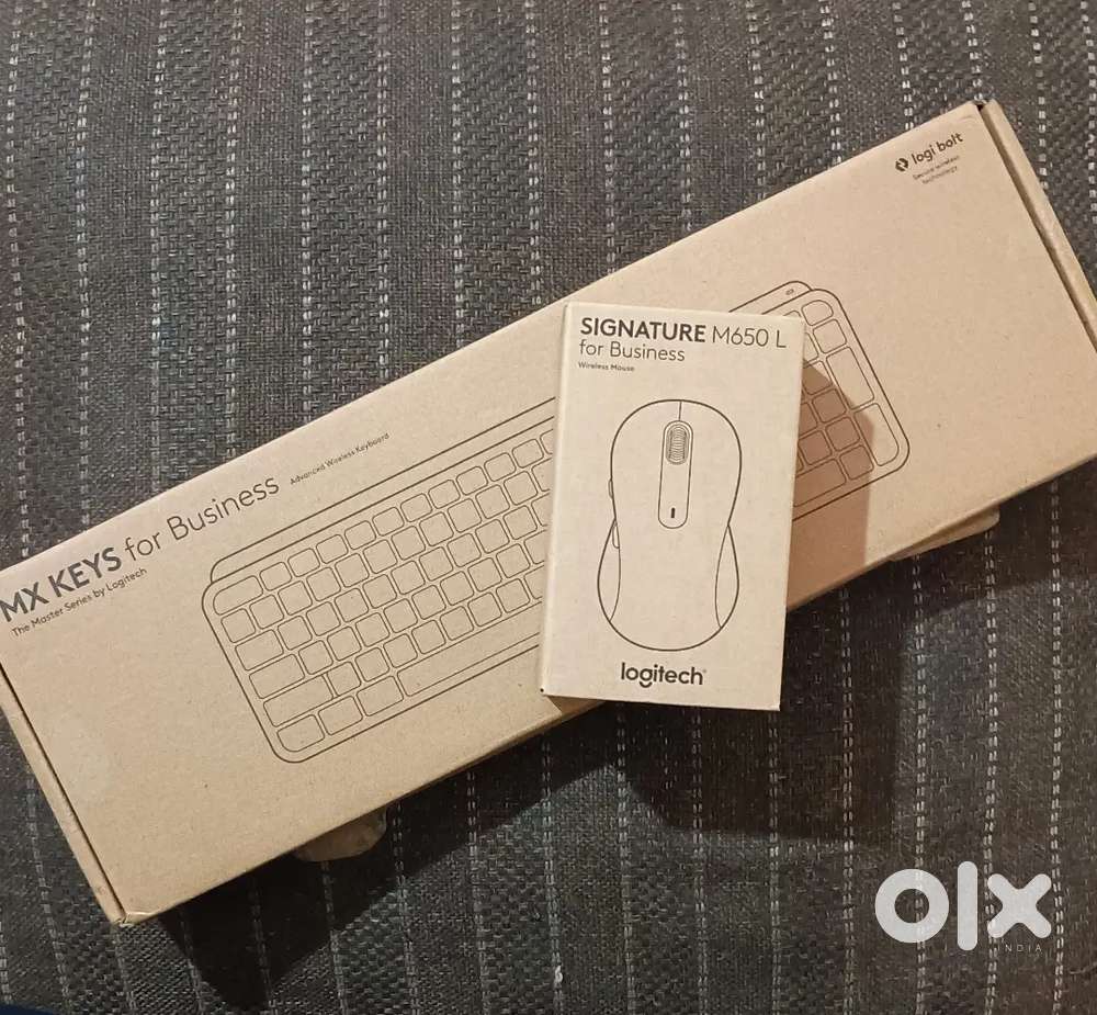 Logitech G keys S wireless keyboard & Signature M650L Mouse- Brand new