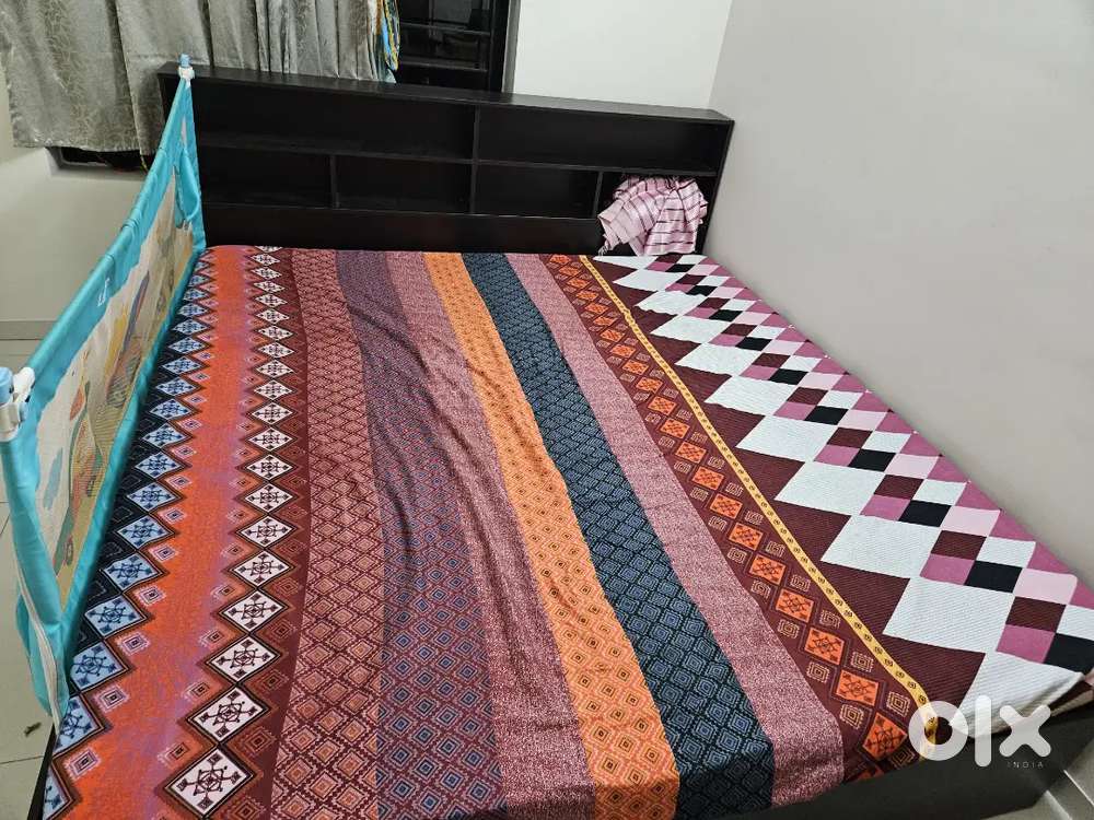 Wooden king size coat