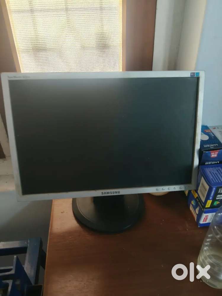 Samsung Monitor for sale