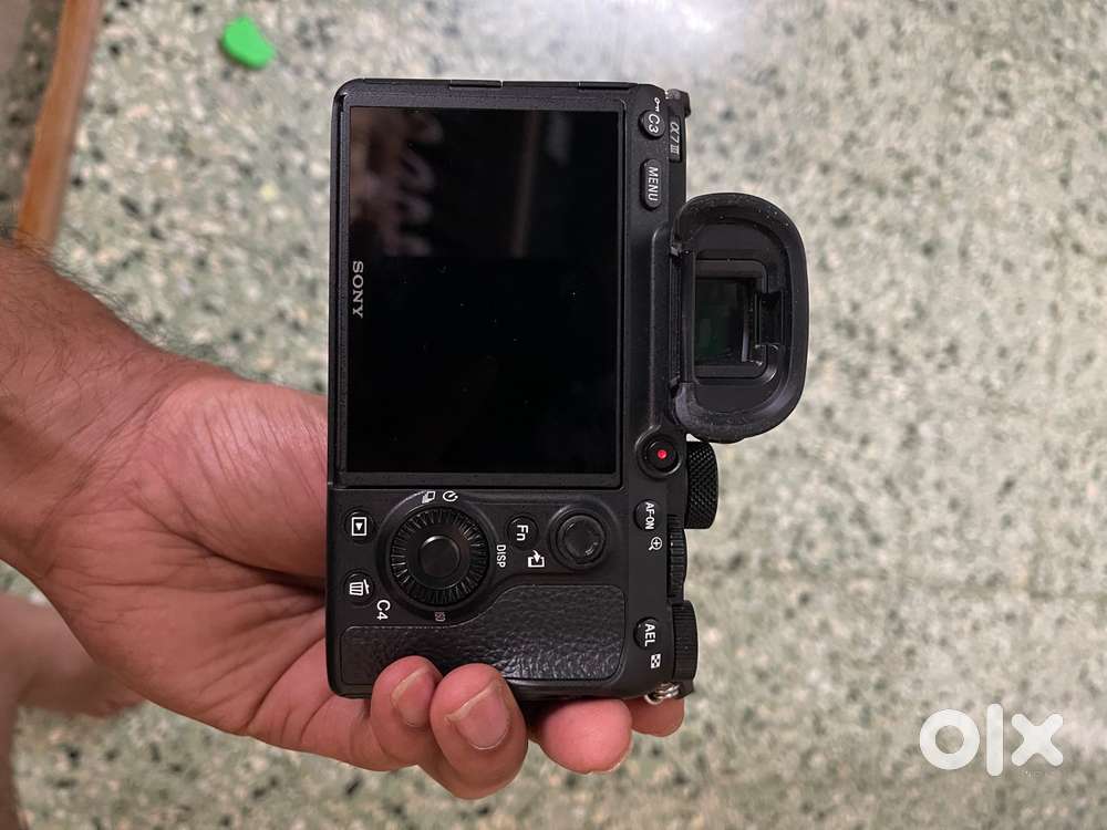 Sony A7 III Mirrorless Camera with Lens – Excellent Condition