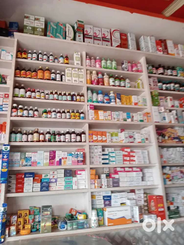 Medical store par work karna he 10 hour par day